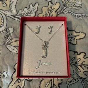 J necklace and earring set ♥️